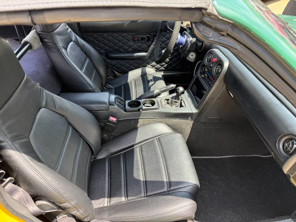 1990 Mazda NA MX-5 Miata - Image 16 of 24