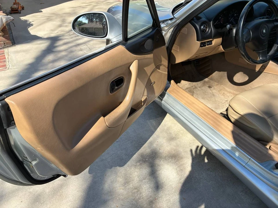 2000 Mazda NB MX-5 Miata - Image 16 of 24
