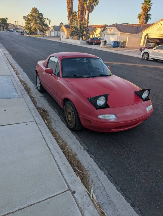 1990 Mazda NA MX-5 Miata - Image 2 of 3