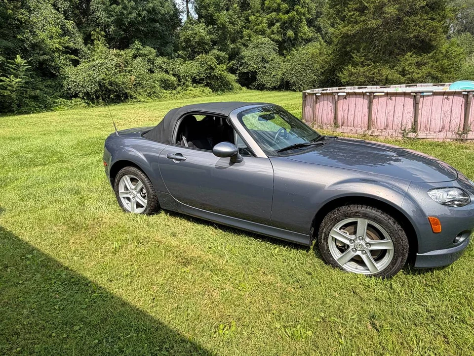 2008 Mazda NC MX-5 Miata - Image 3 of 7