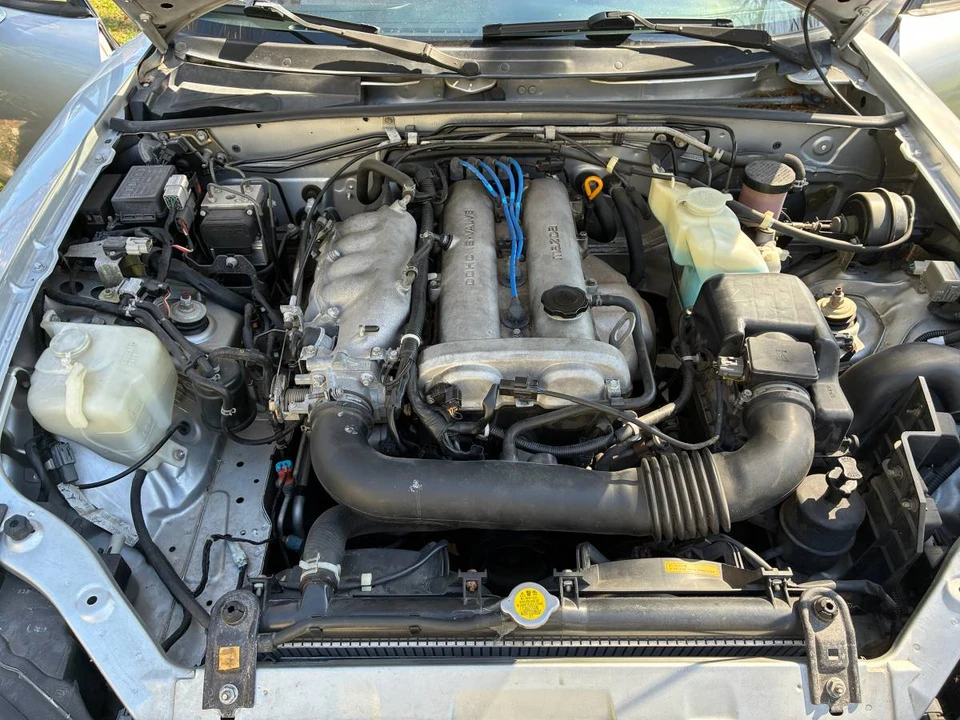 2000 Mazda NB MX-5 Miata - Image 19 of 24