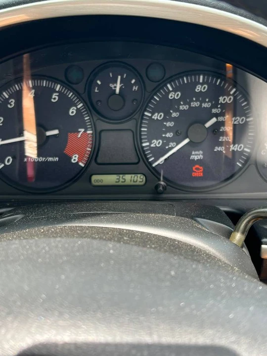 2000 Mazda NB MX-5 Miata - Image 8 of 10