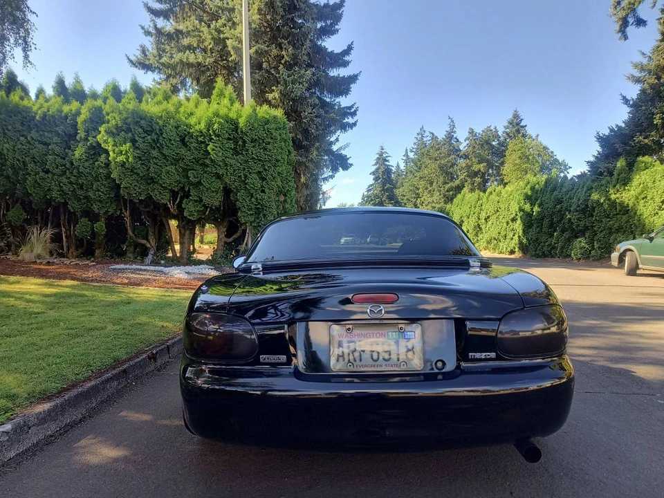2000 Mazda NB MX-5 Miata - Image 14 of 20