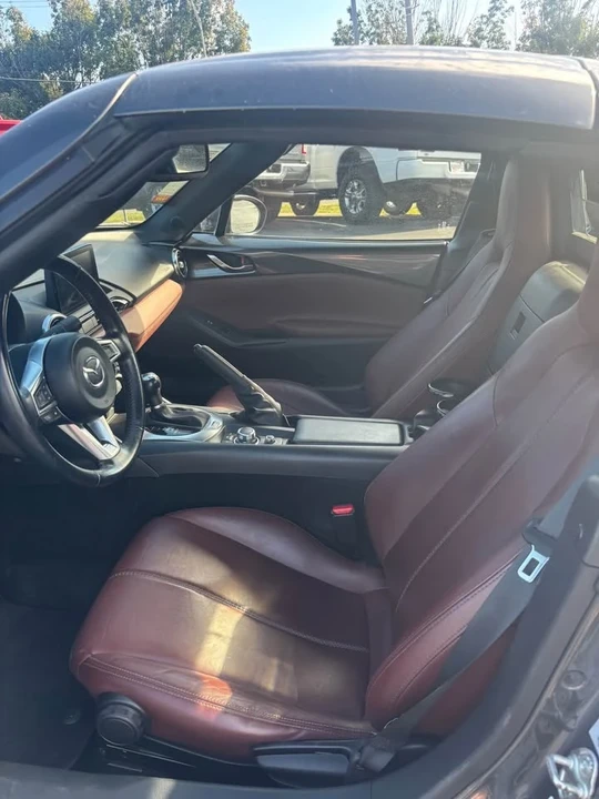 2019 Mazda ND MX-5 Miata - Image 5 of 9