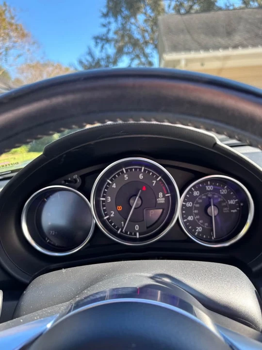 Mazda MX-5 - Image 8 of 9
