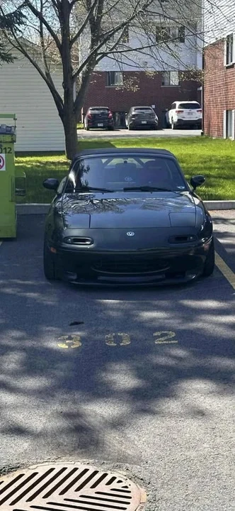 1997 Mazda NA MX-5 Miata - Image 6 of 9