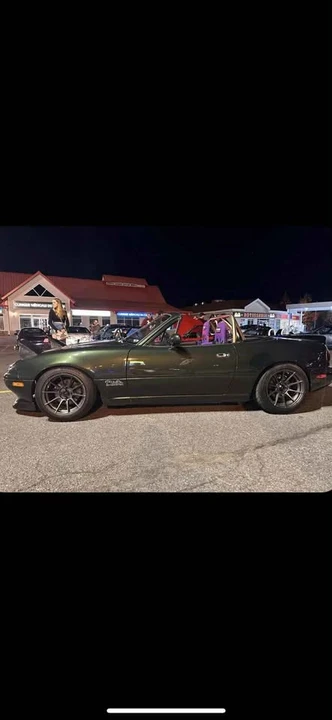1997 Mazda NA MX-5 Miata - Image 2 of 9