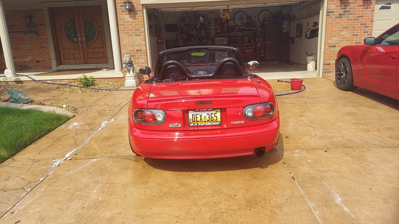 1995 Mazda NA MX-5 Miata - Image 3 of 12