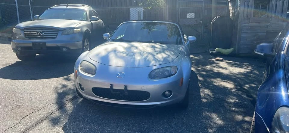 2006 Mazda NC MX-5 Miata - Image 2 of 7