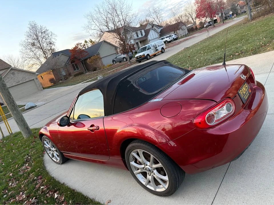 2014 Mazda NC MX-5 Miata - Image 4 of 5
