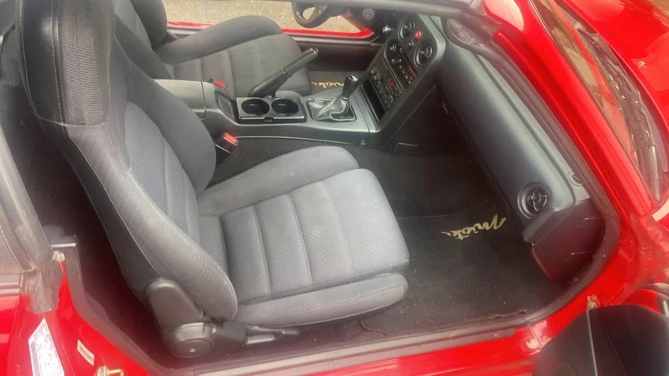 1993 Mazda NA MX-5 Miata - Image 9 of 10