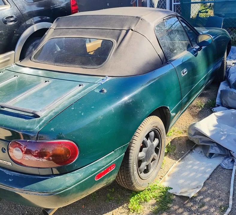 1991 Mazda NA MX-5 Miata - Image 3 of 10