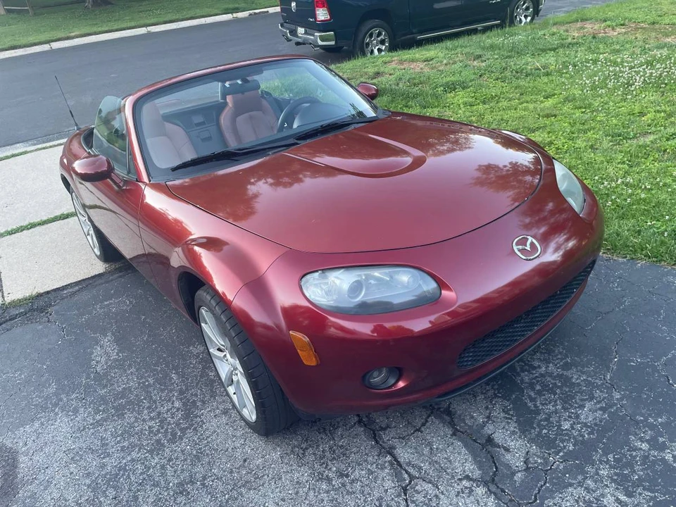 2006 Mazda NC MX-5 Miata - Image 2 of 6