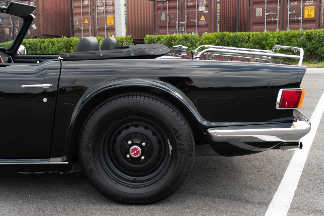 1970 Triumph TR6 (US-spec) - Image 29 of 31