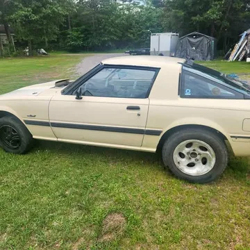 1985 Mazda RX-7 Roller