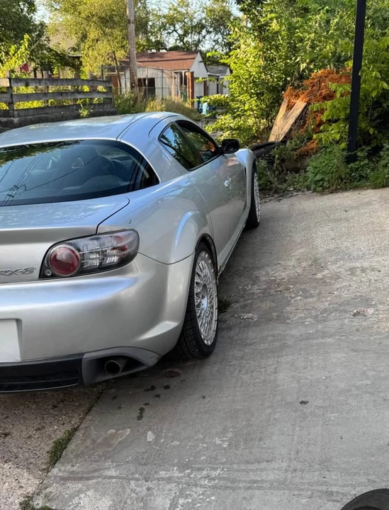 2004 Mazda RX-8 1st Gen - Image 3 of 6