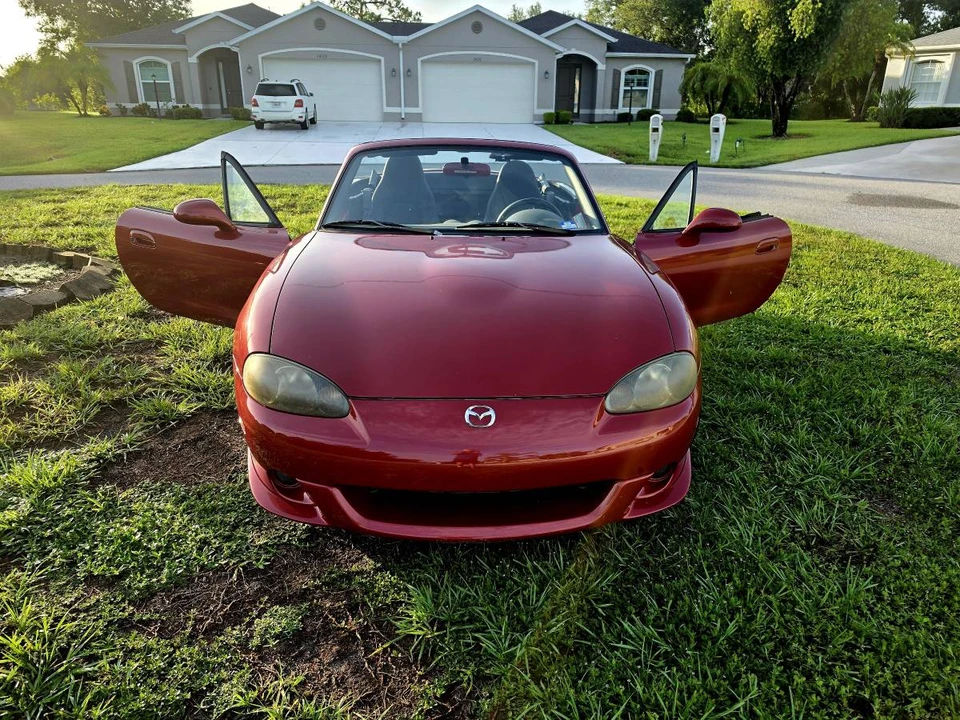 2004 Mazda NB Mazdaspeed MX-5 Miata - Image 3 of 16