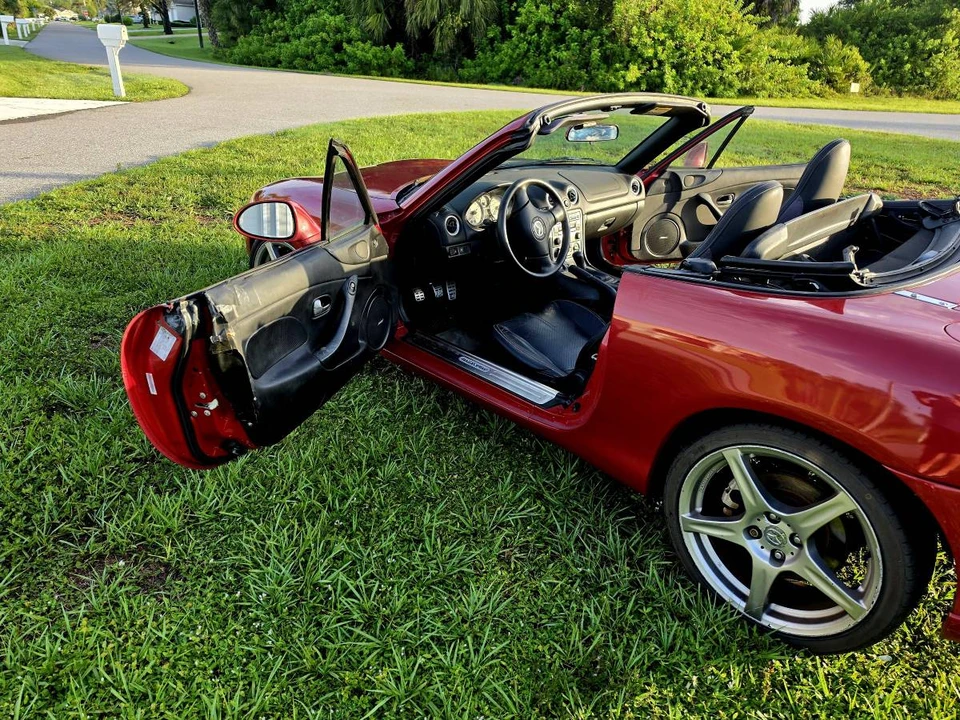 2004 Mazda NB Mazdaspeed MX-5 Miata - Image 7 of 16