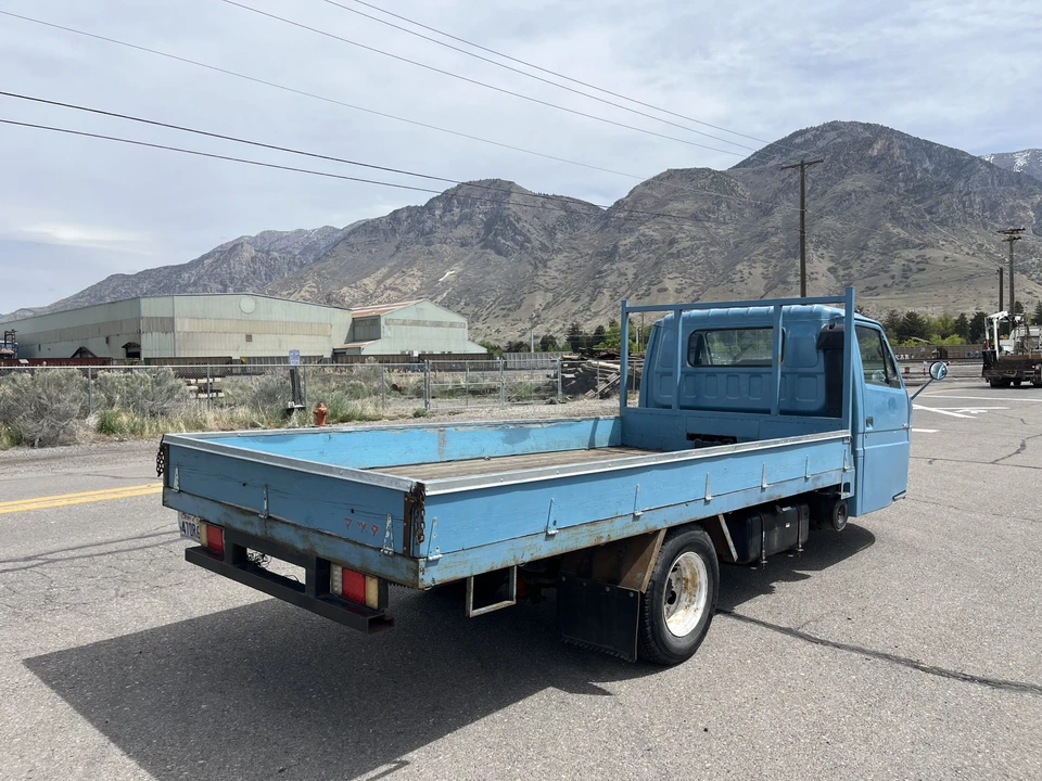 Mazda B Series - Image 11 of 31