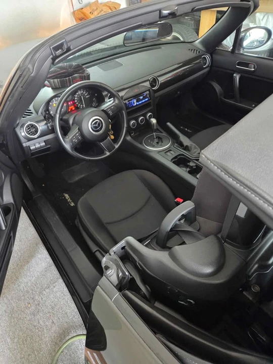2013 Mazda NC MX-5 Miata - Image 5 of 9
