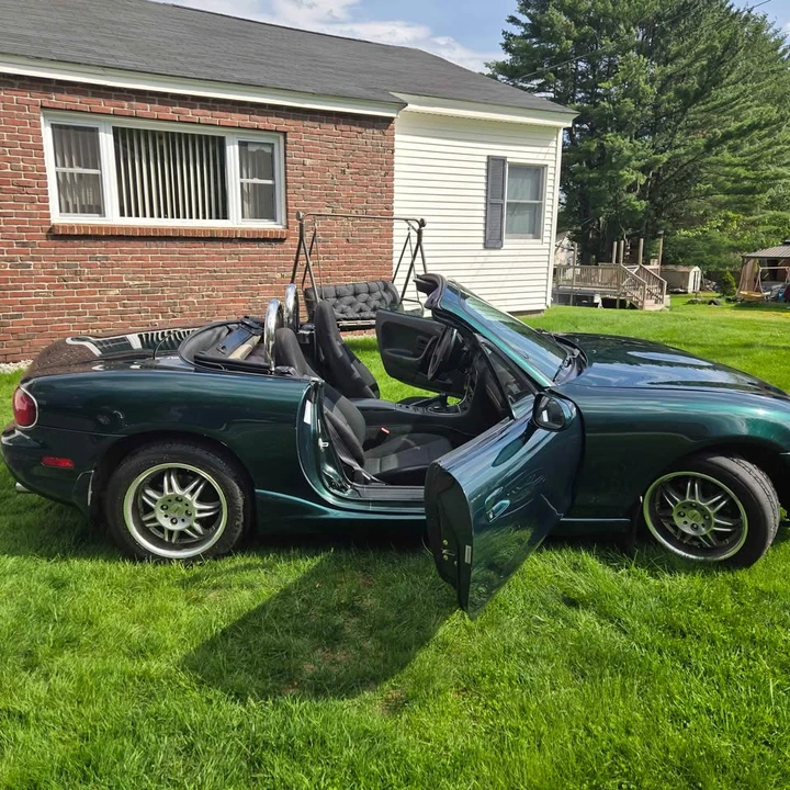 2000 Mazda NB MX-5 Miata - Image 5 of 6
