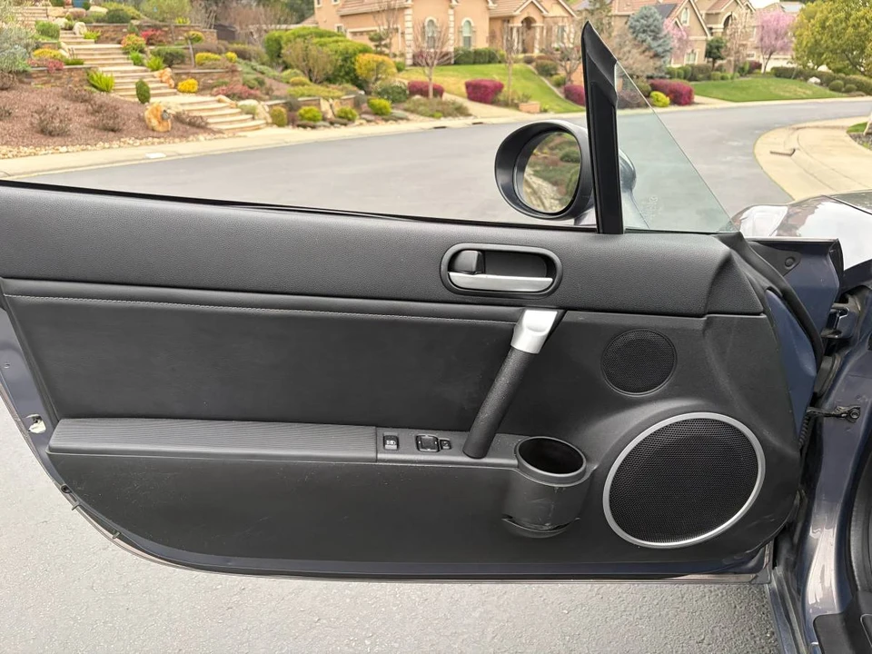 2008 Mazda NC MX-5 Miata - Image 11 of 22