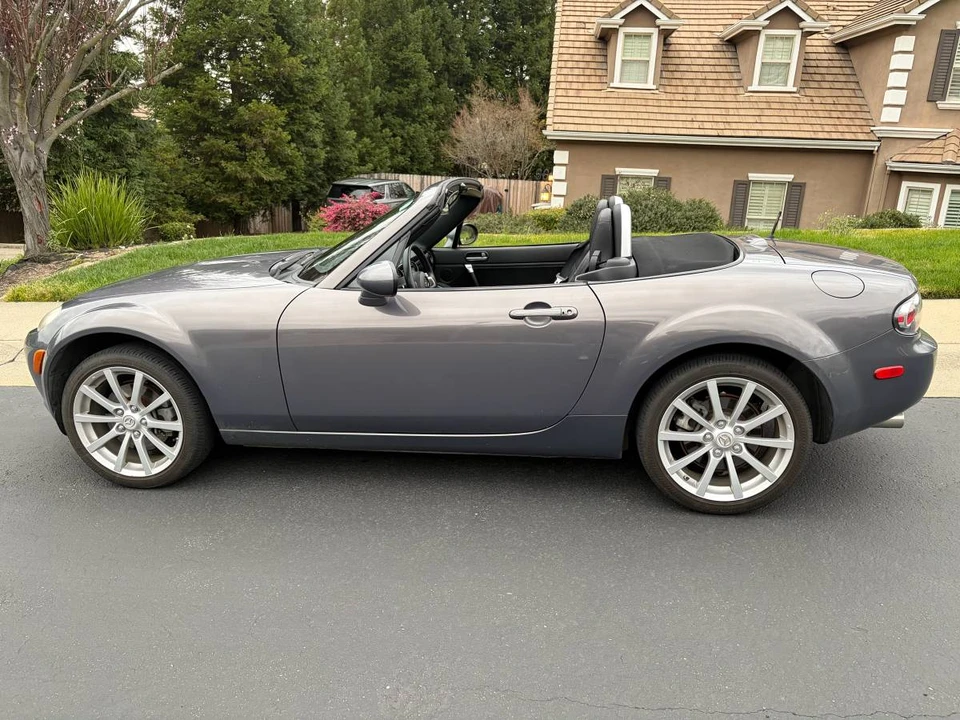 2008 Mazda NC MX-5 Miata - Image 3 of 22