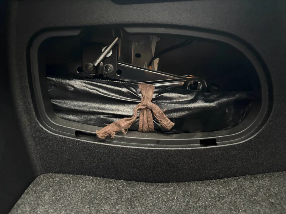 2008 Mazda NC MX-5 Miata - Image 4 of 22