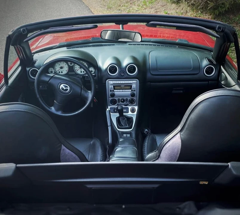 2005 Mazda NB MX-5 Miata - Image 8 of 8