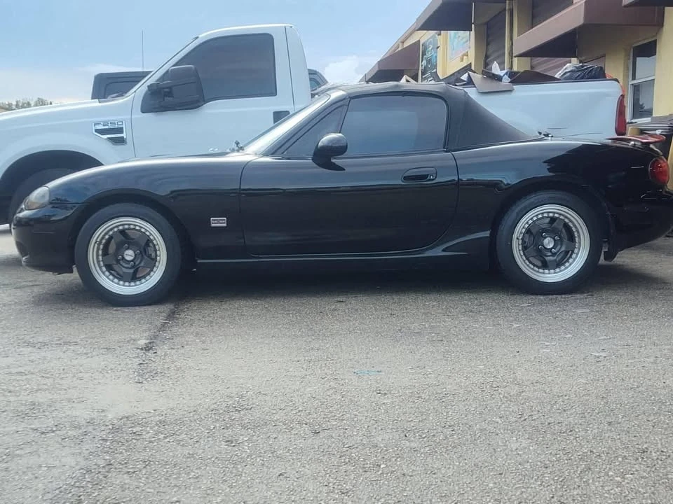 2003 Mazda NB MX-5 Miata - Image 2 of 2