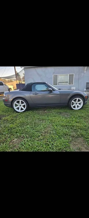 2006 Mazda NC MX-5 Miata - Image 4 of 6