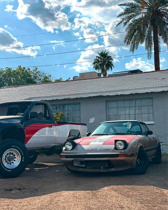 Mazda RX-7 SA & FB - Image 4 of 6