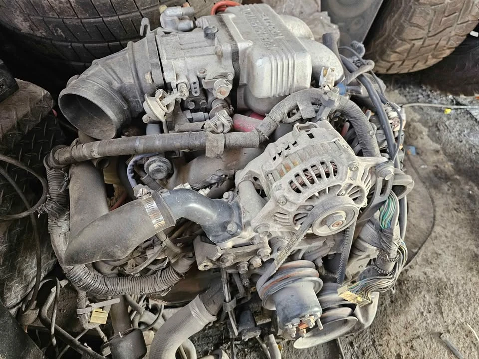 1990 Parts & Memorabilia Engines - Image 9 of 10