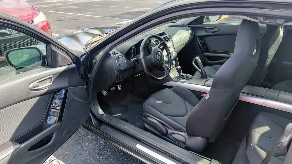 Mazda RX-8 2nd Gen - Image 5 of 5