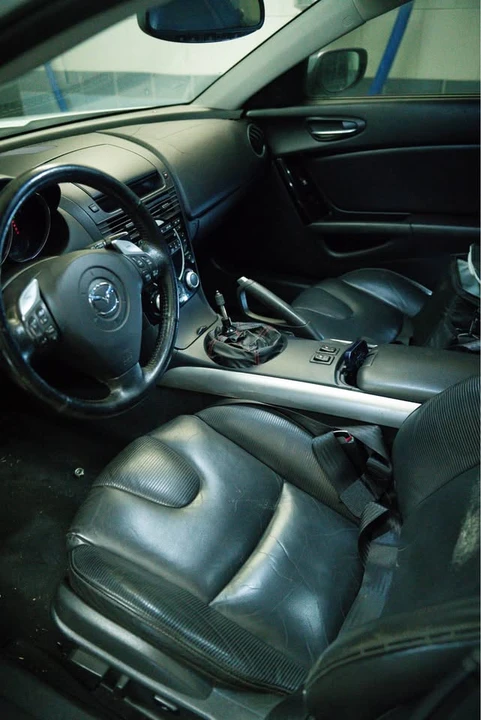 Mazda RX-8 - Image 7 of 10