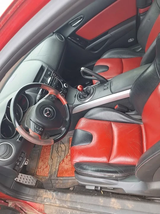 2004 Mazda RX-8 1st Gen - Image 5 of 9