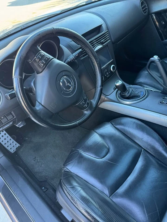 2005 Mazda RX-8 1st Gen - Image 3 of 4