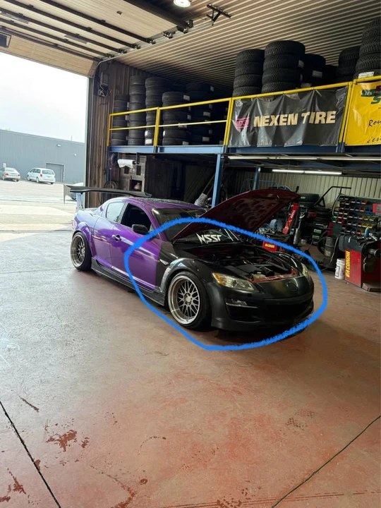 Mazda RX-8 2nd Gen - Image 2 of 2