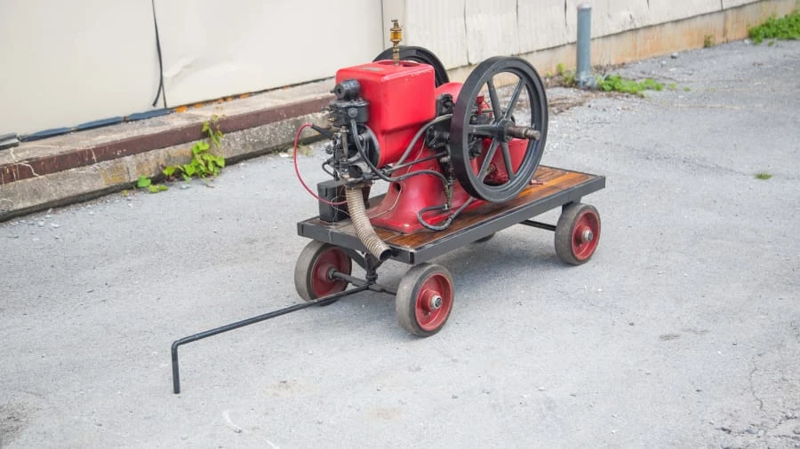 McCormick - Image 2 of 9