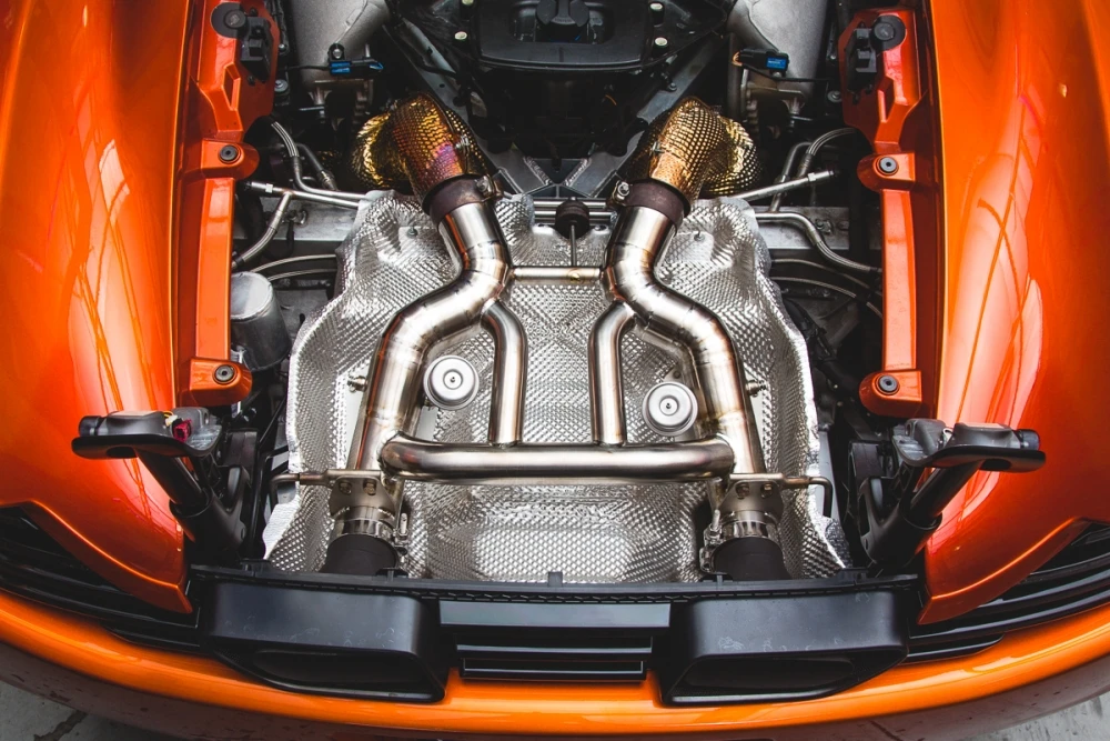 1950 McLaren MP4-12C - Image 6 of 8