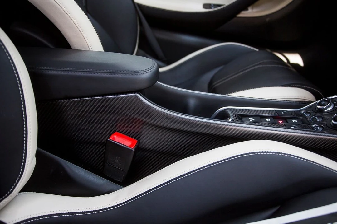 2016 McLaren 570S - Image 27 of 31