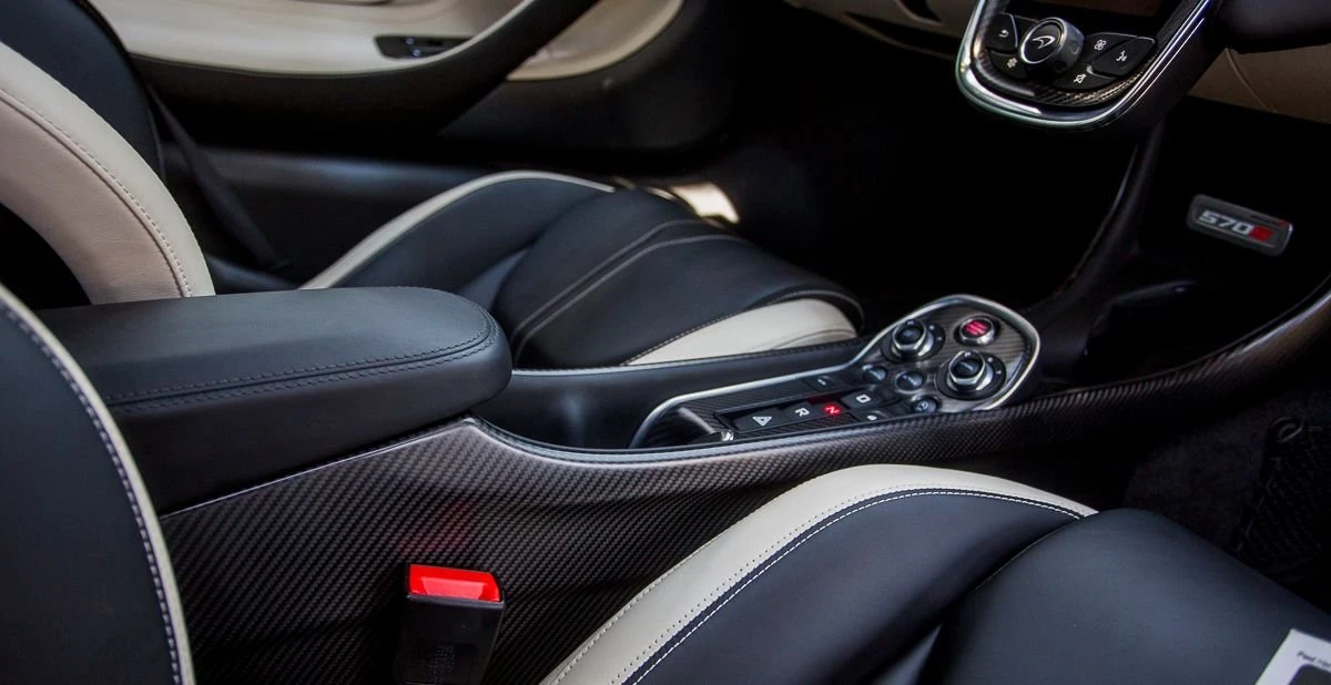 2016 McLaren 570S - Image 28 of 31