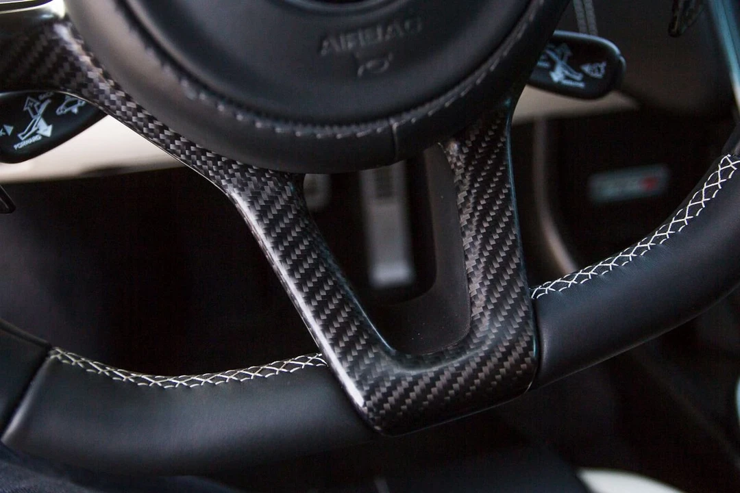 2016 McLaren 570S - Image 23 of 31