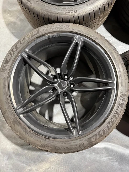 Parts & Memorabilia Wheels - Image 2 of 3