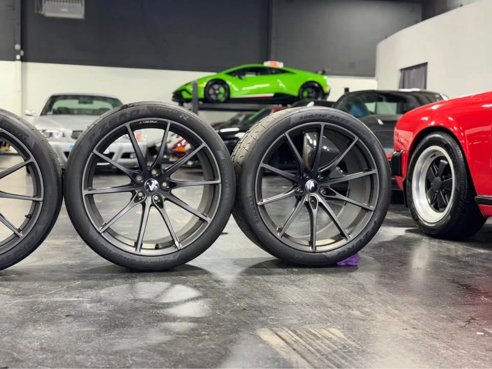 McLaren 765LT - Image 2 of 10