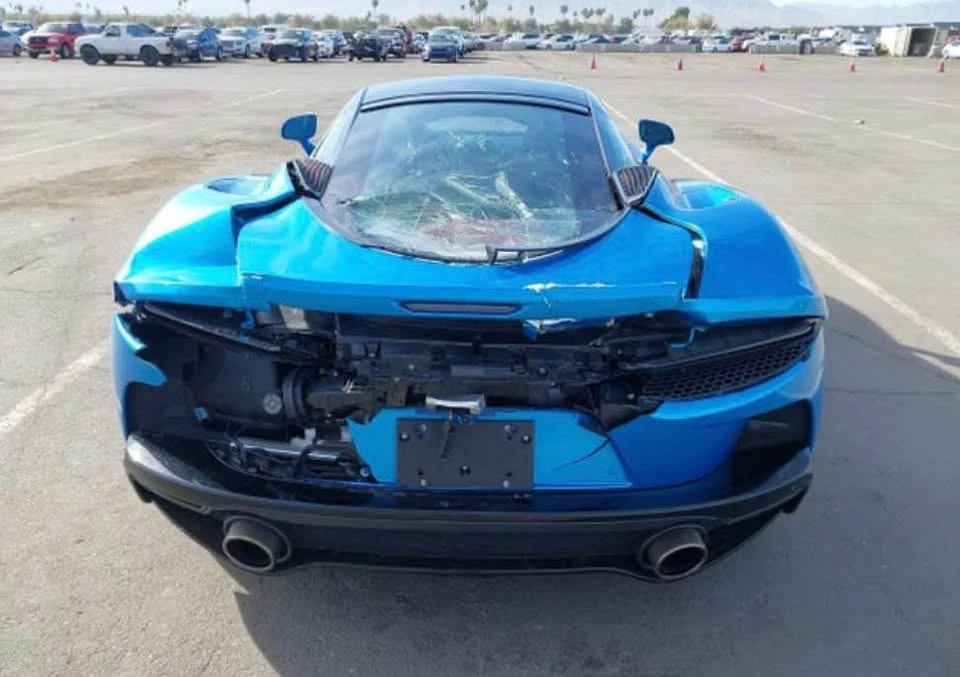 McLaren GT - Image 4 of 5