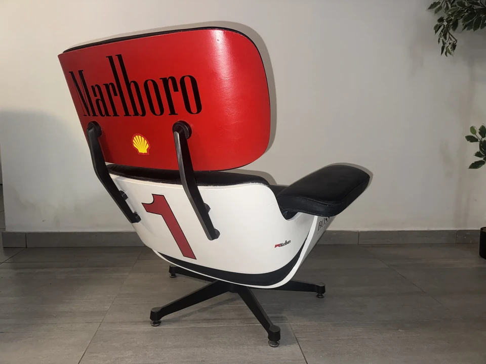 McLaren - Image 14 of 19