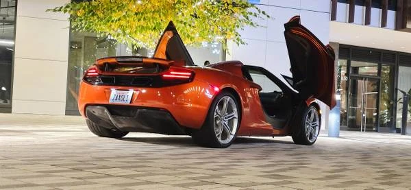 2014 McLaren MP4-12C Spider - Image 9 of 21