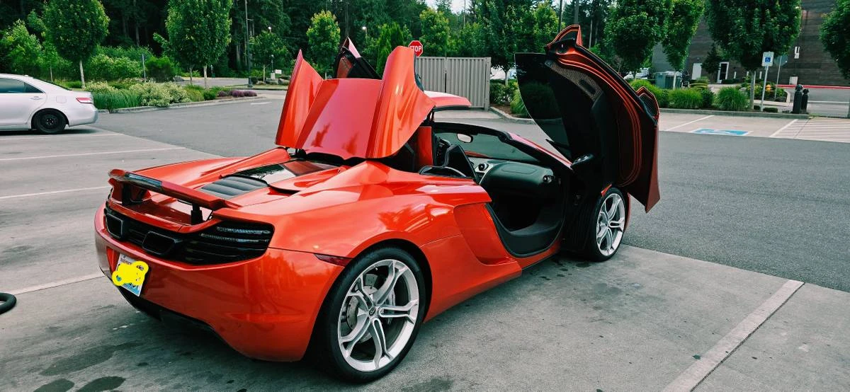 2014 McLaren MP4-12C Spider - Image 9 of 15