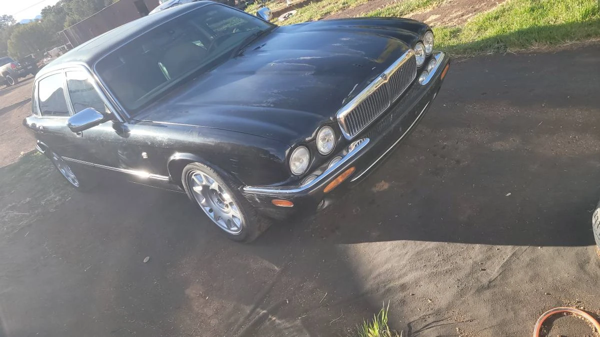 2001 Jaguar X308 XJ - Image 3 of 7